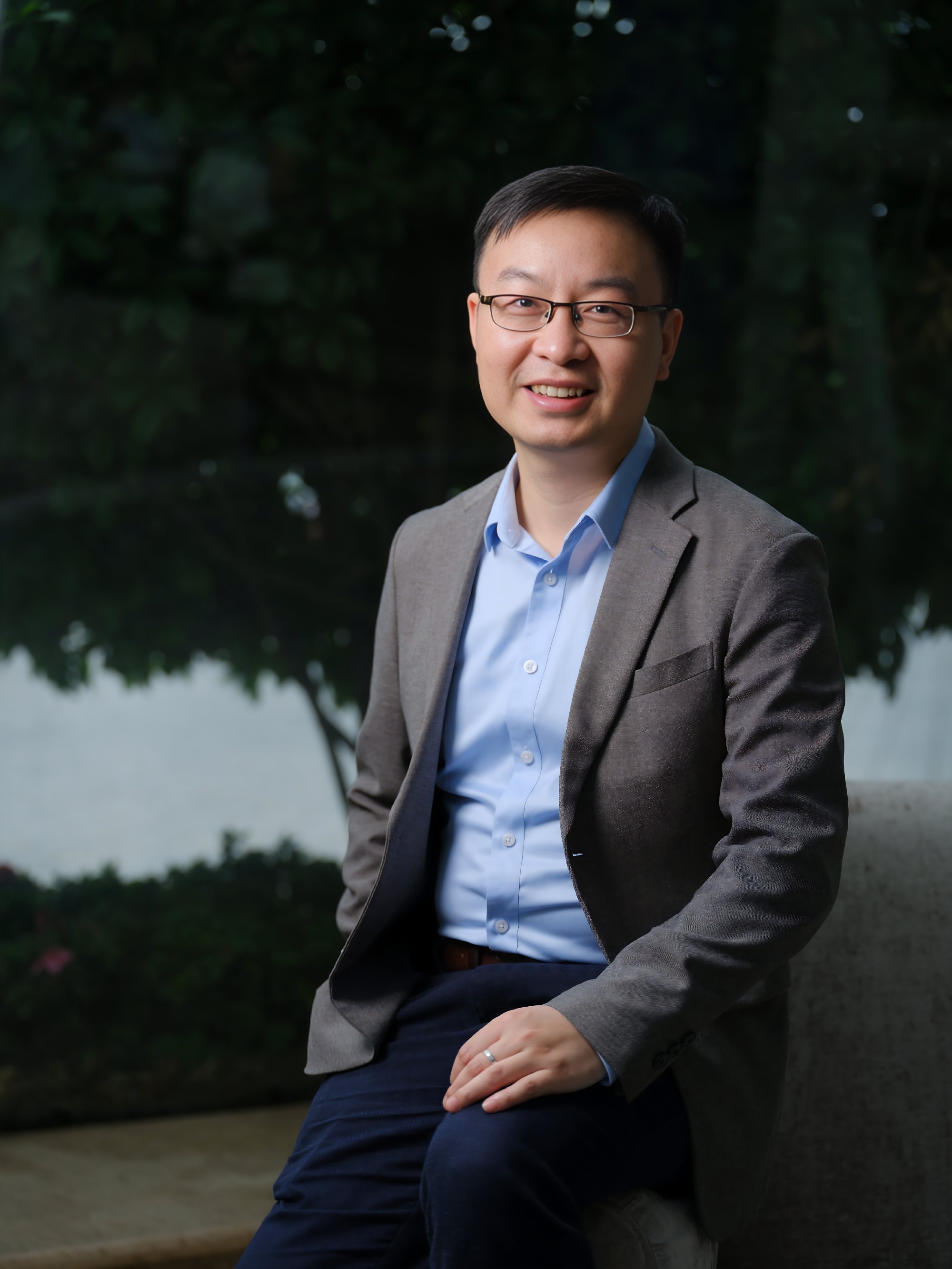 Zhou, Kai (Associate Professor)