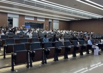 口腔医学院举办2025-2026学年第一学期师生座谈会暨2025级新生见面会