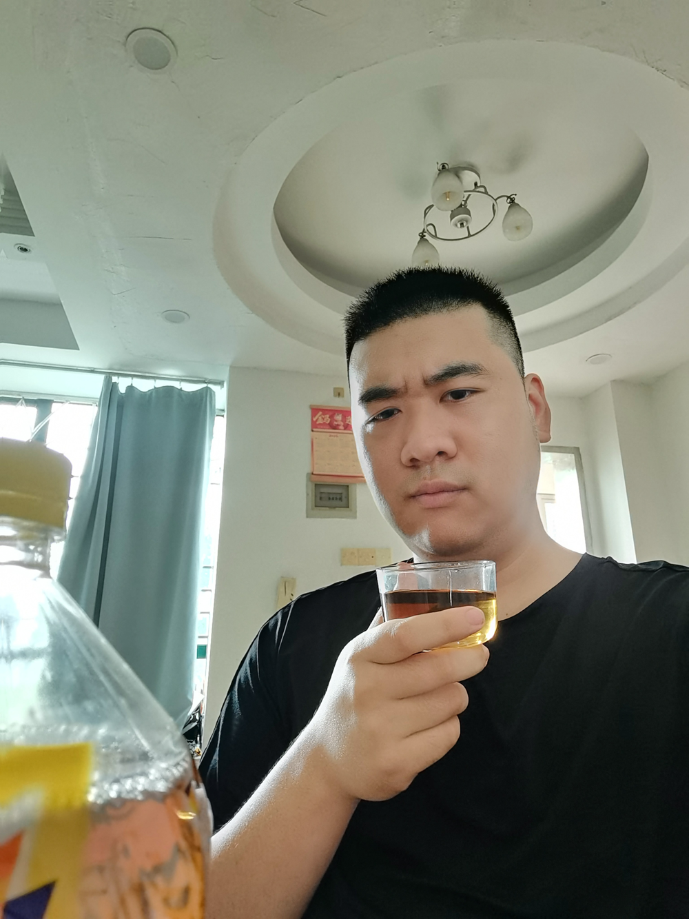 赖家俊