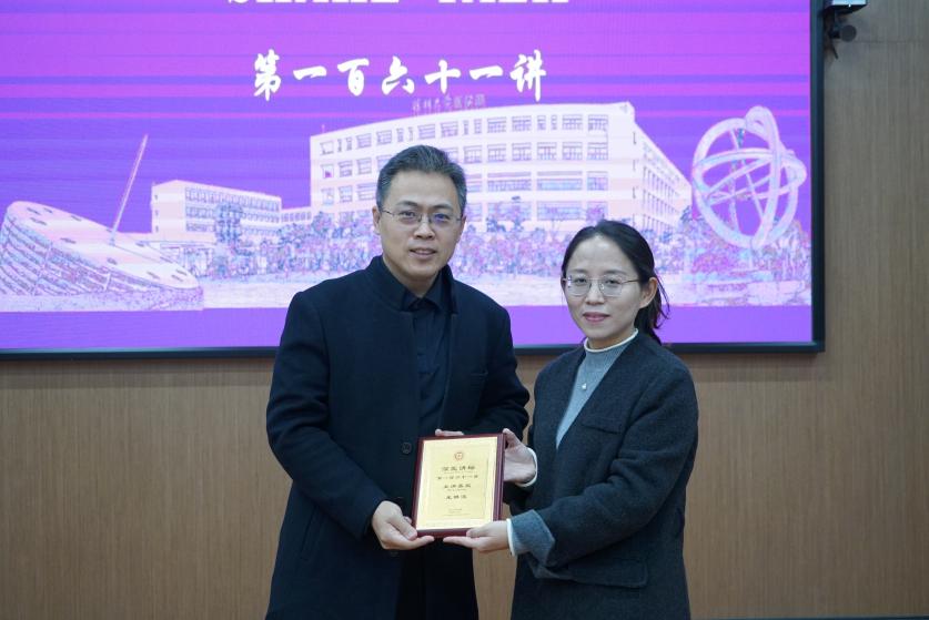 40c6beb6d9634cc8993948ef5d50fdb1