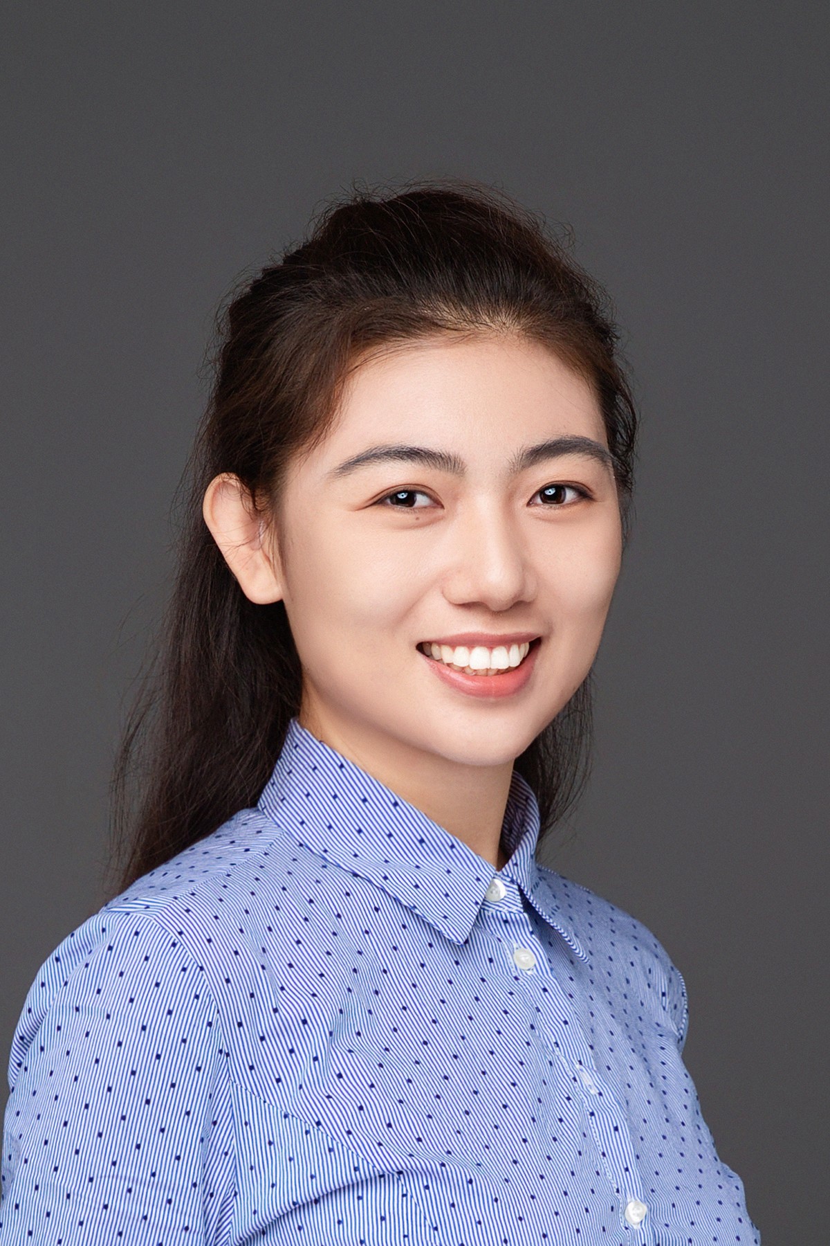 李双琳