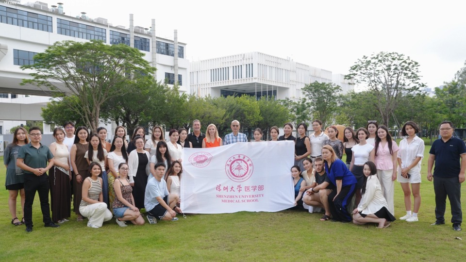 追光分子医学，世界青年在深相遇：2025年分子医学“一带一路”国际暑期学校成功举办