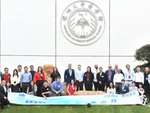 海外高层次人才代表团访问深圳大学医学部 共促生物医药领域创新合作