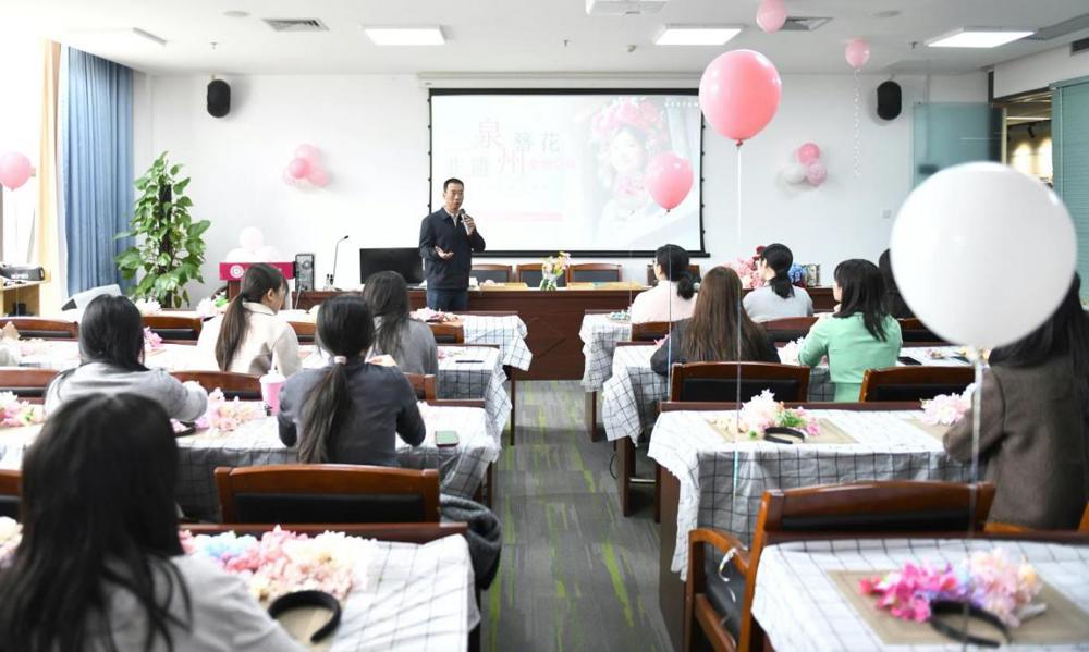 5fbe17af52d8f403341562b1a88671f4