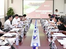 深圳大学党委书记徐波一行到医学部调研指导工作