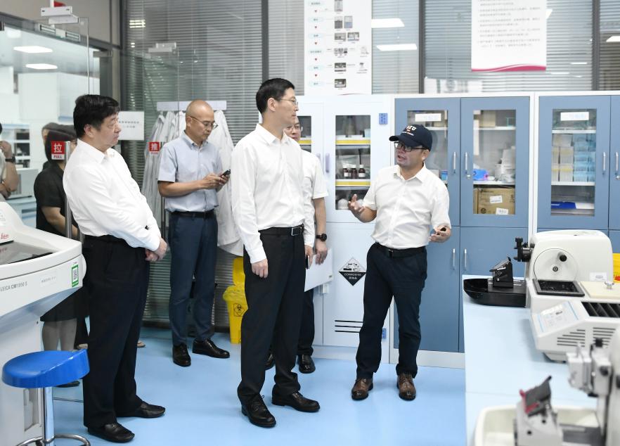 DSC_7963-opq4502292374