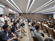 与诺奖得主面对面，点燃科学探索火种——巴里·马歇尔教授学术讲座