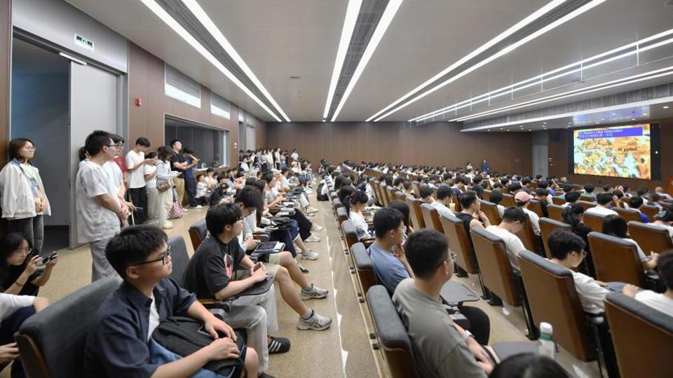与诺奖得主面对面，点燃科学探索火种——巴里·马歇尔教授学术讲座