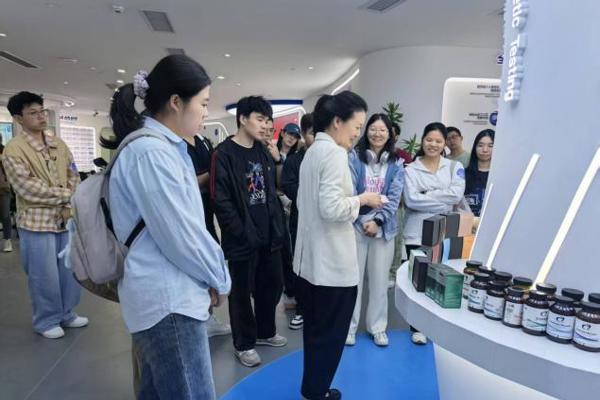 医学部“访企拓岗促就业”专项行动（11）：走进海普洛斯