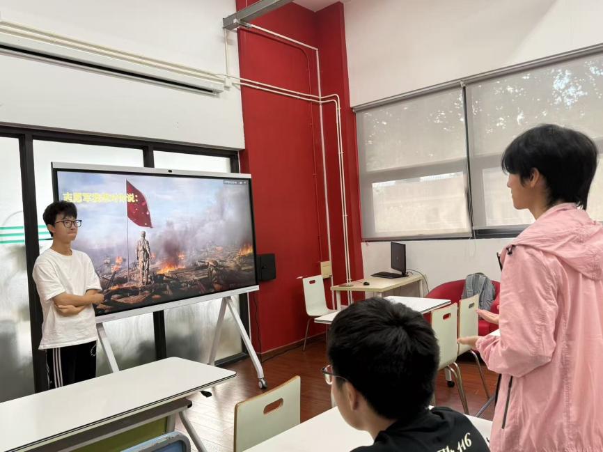 小孩们在厨房里

AI 生成的内容可能不正确。