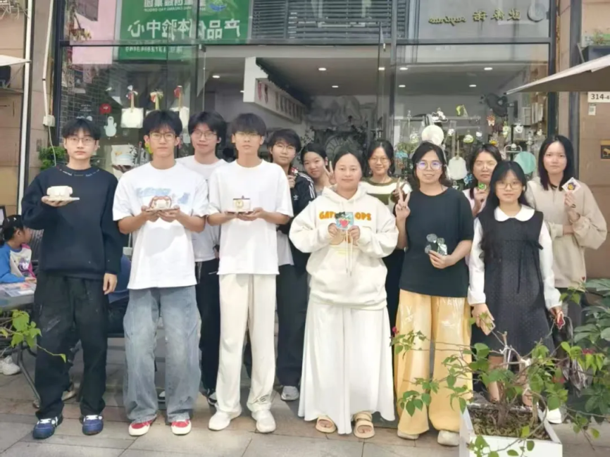 dac318d83dbfcd8fb84dfbeee0741146-sz_460385