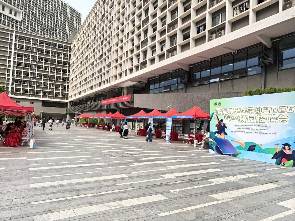 a806f8fee3eac86aa5733cdd379f88e