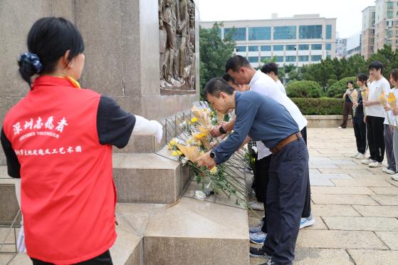 02d737502bdb228dcf435a484f86496f_