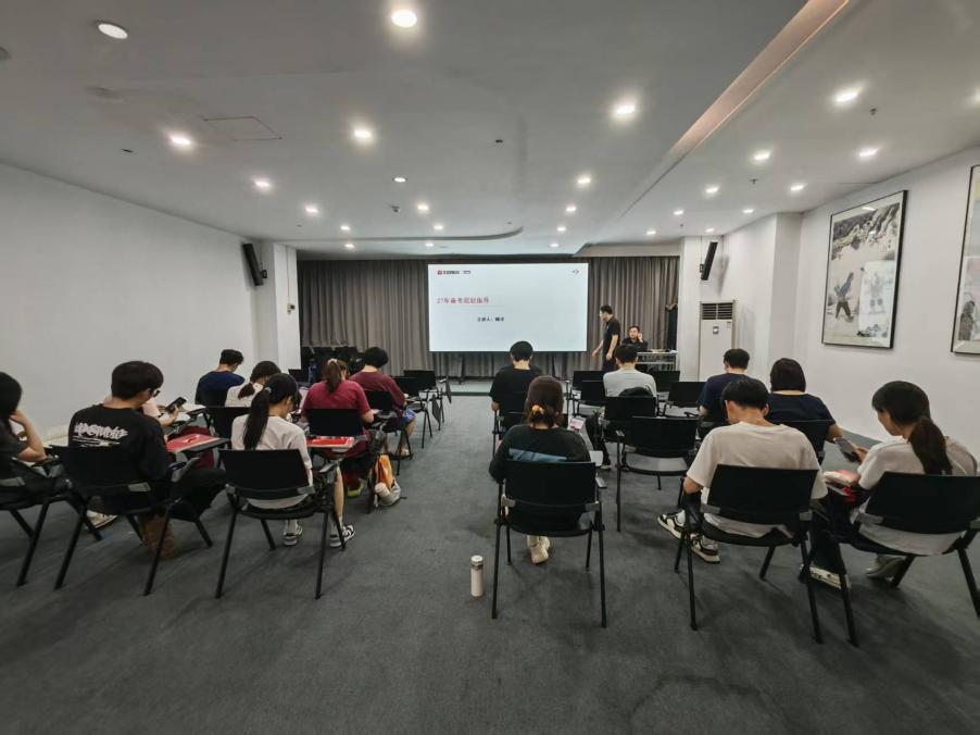 94279a98b50d6796ed65c12936c8292c_