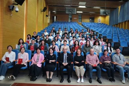 第四届深圳大学叙事医学发展研讨会暨深小医病例汇报会顺利举行